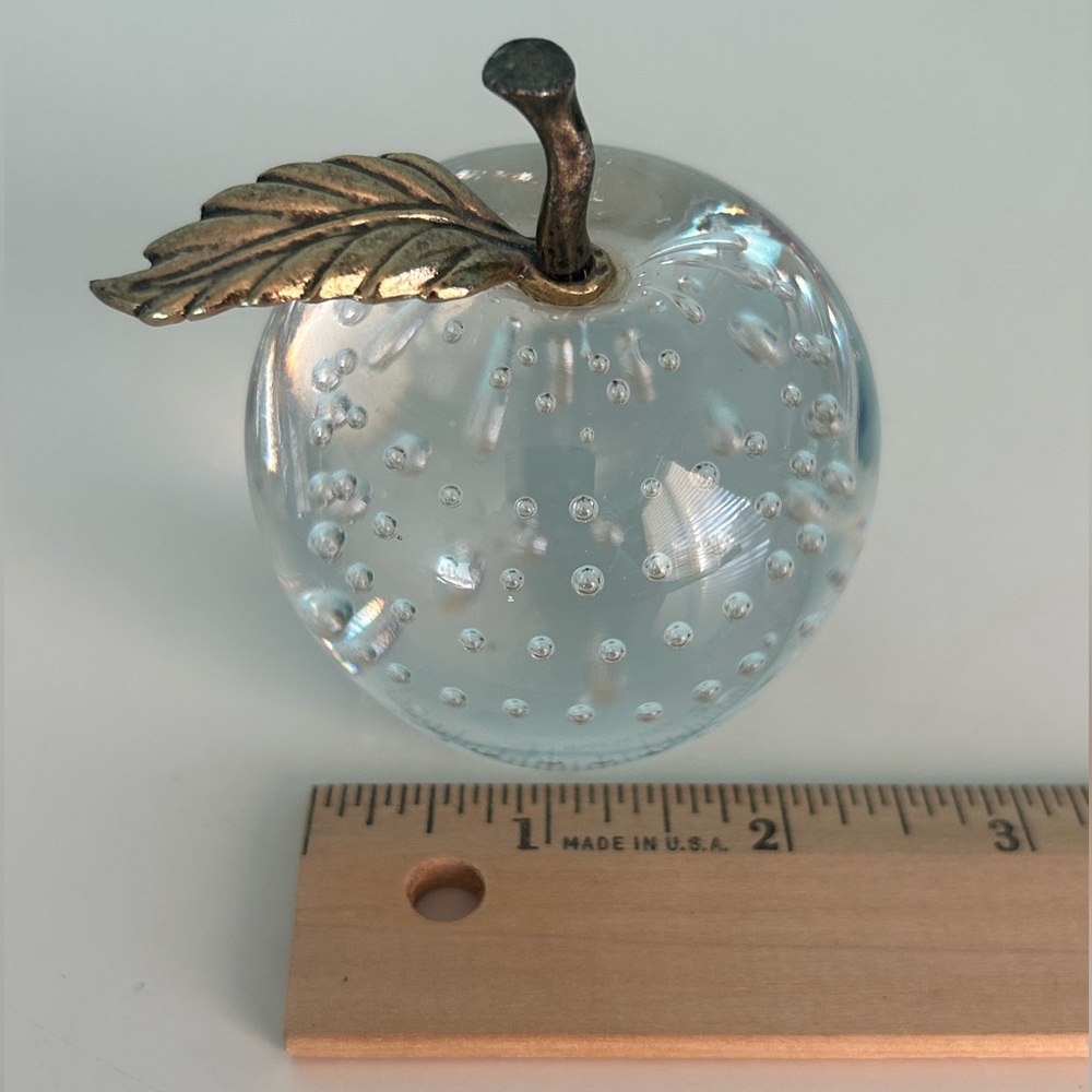 Glass Apple - Picture 4 of 6